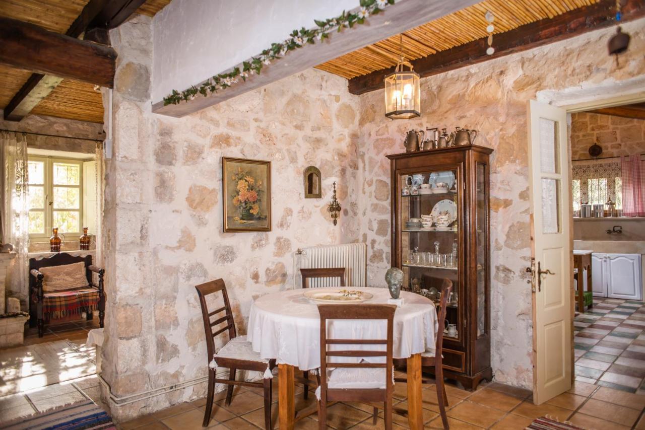 Jianni'S Villa - Stone Villa In The Greenery!! Василикос Экстерьер фото