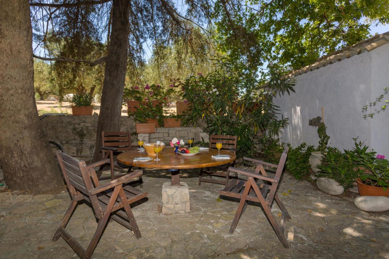 Jianni'S Villa - Stone Villa In The Greenery!! Василикос Экстерьер фото